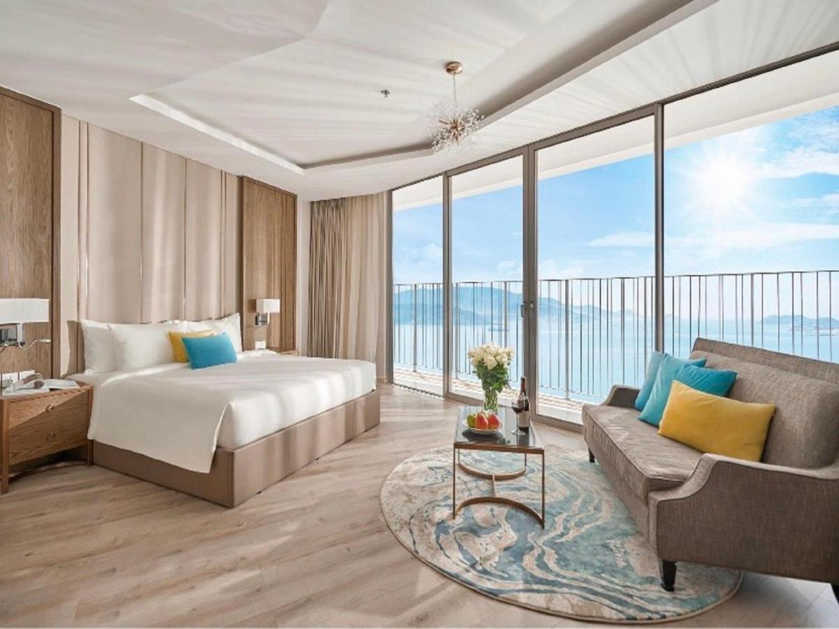 Panorama Lyn Beachfront Apartment Nha Trang Eksteriør billede